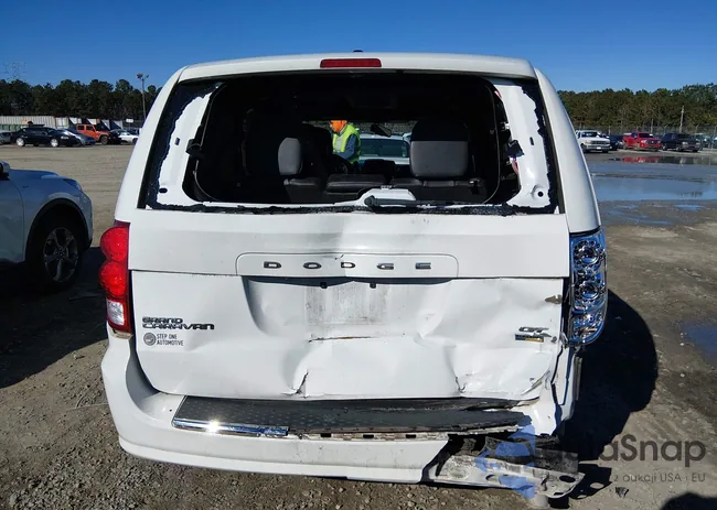 2C4RDGEG8JR205261: 44252764