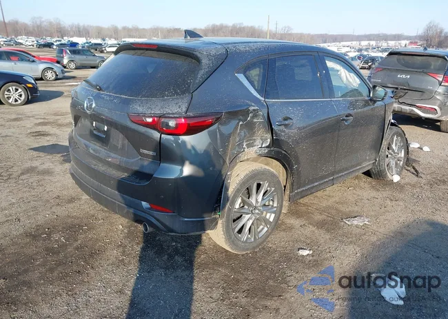 JM3KFBEM5S0711315: 44252774