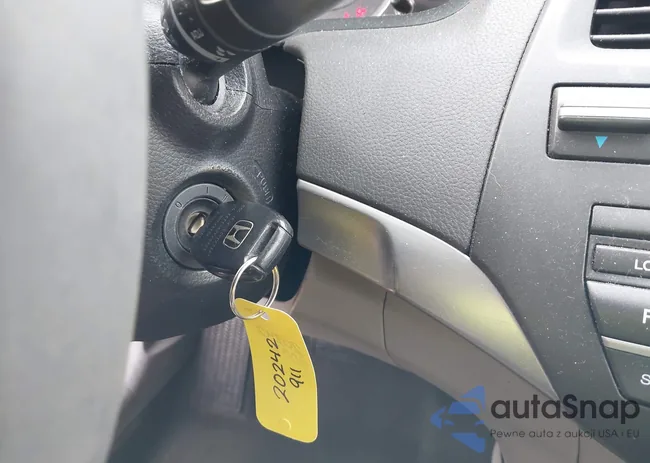 JHMCP26898C056576: 44251835