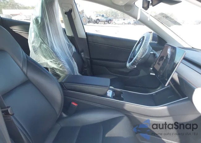 5YJ3E1EB9KF510382: 44251950