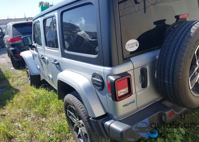 1C4RJXN64RW116550: 44252039