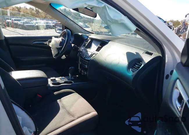 5N1DR2AM7LC601716: 44252071