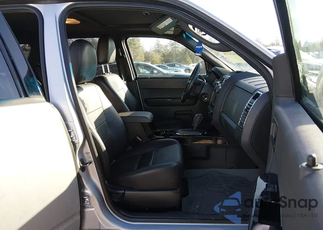 1FMCU9EGXCKB92107: 44252138