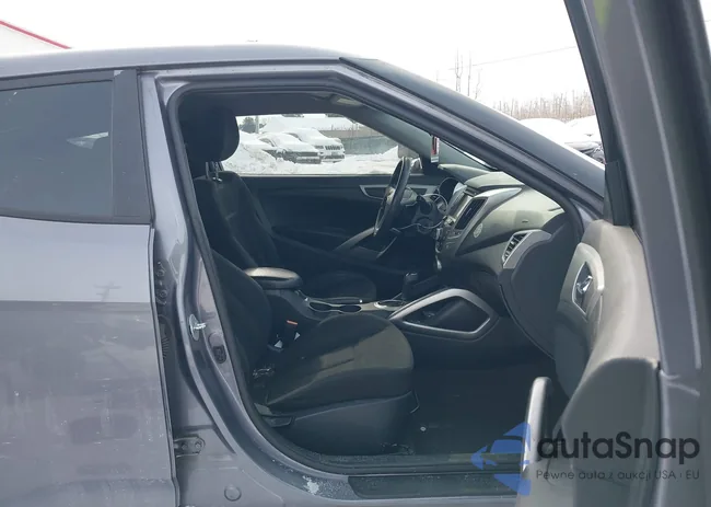 KMHTC6AD9GU260033: 44252221