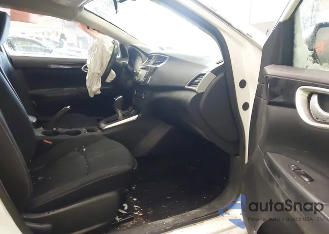 3N1AB7AP1HL661735: 44253365