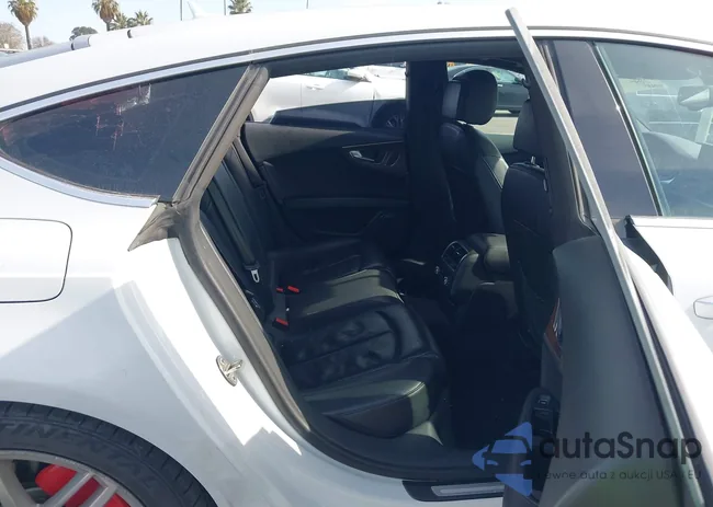 WAUWGAFC9FN022911: 44253371