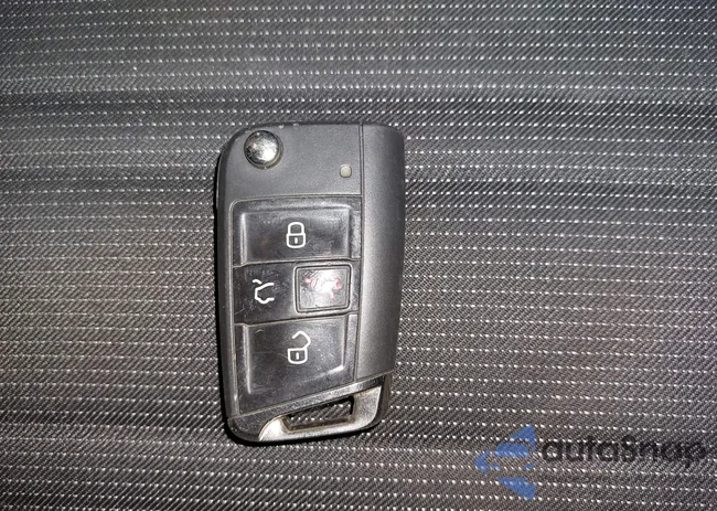 3VVFB7AX4RM061906: 44253381