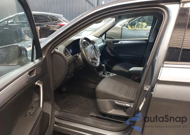 3VVFB7AX4RM061906: 44253381