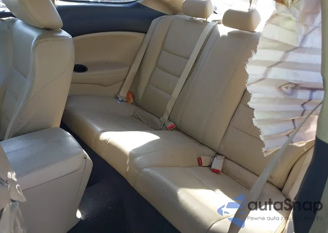 1HGCS22868A008083: 44253525