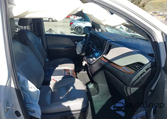 5TDYZ3DC7HS795233: 44253537