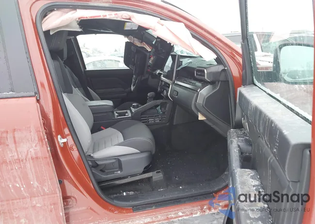 3TMLB5JN8SM143695: 44253568