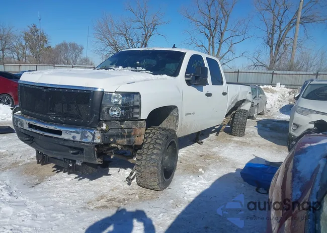 1GC4K0B62AF107272: 44253616