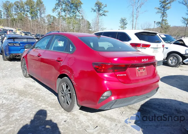 3KPF24AD2RE764689: 44253667