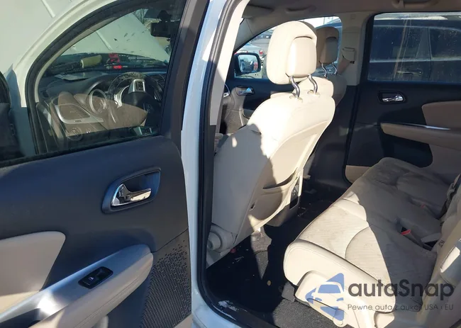 3C4PDDBG8CT224533: 44252853