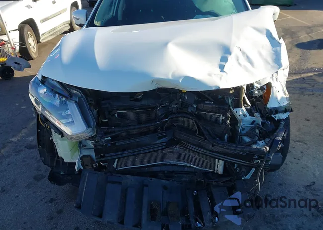 JN8AT2MT2LW041828: 44252899