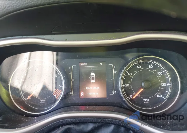 1C4PJLCB1FW547049: 44252921