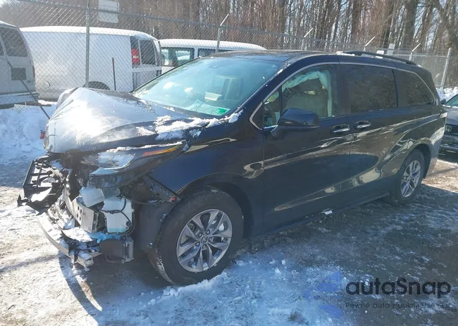 5TDYRKECXPS162510: 44252924