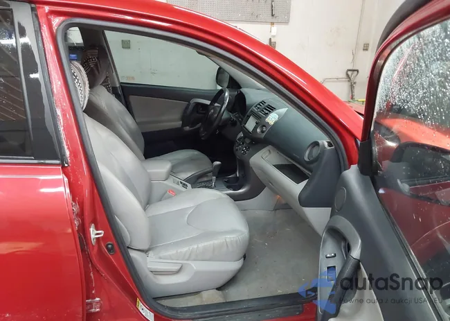 2T3DF4DV0CW223085: 44252952