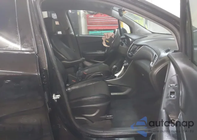 KL7CJPSMXNB514904: 44252971