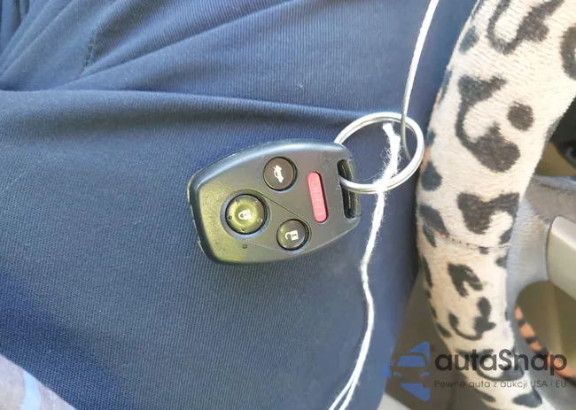 1HGCP2F31BA084124: 44252972