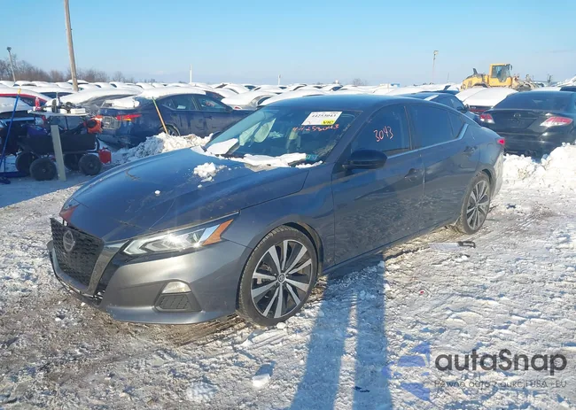 1N4BL4CVXLC234525: 44253043