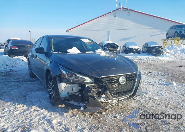 1N4BL4CVXLC234525: 44253043