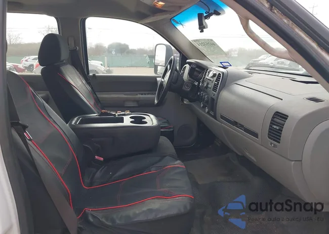 1GCHC23698F136058: 44253214