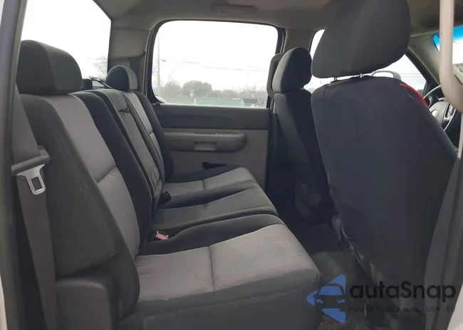 1GCHC23698F136058: 44253214