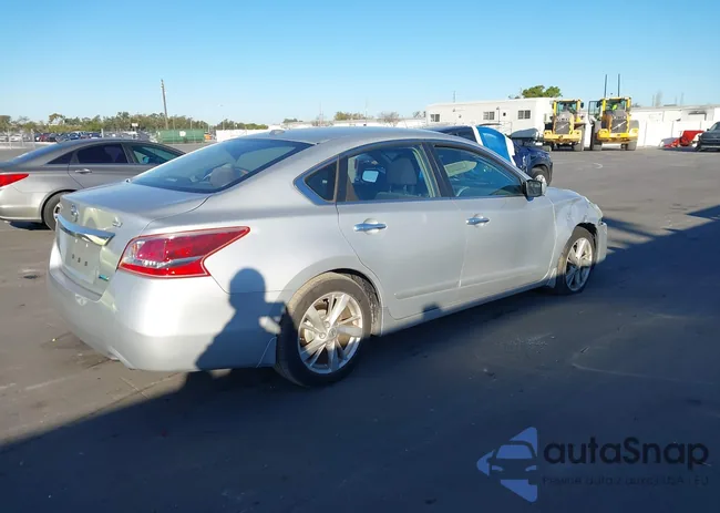 1N4AL3AP4DC210569: 44253223