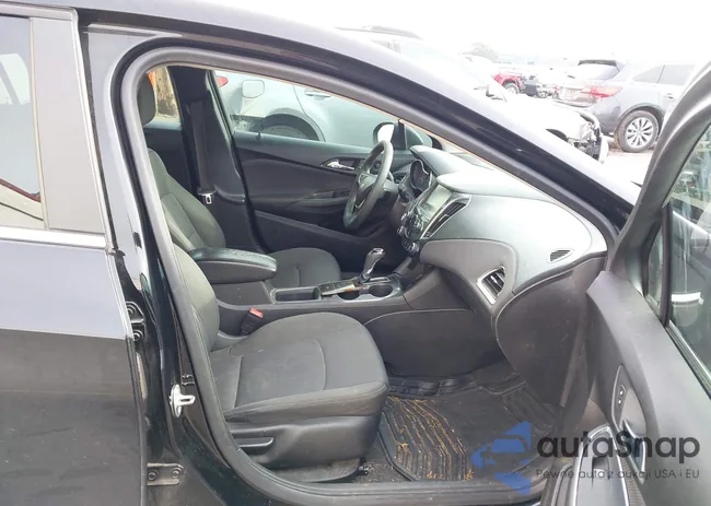 3G1BE6SM1JS577622: 44254311