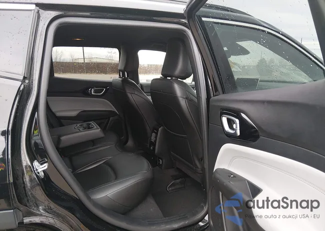 3C4NJDCN6ST578238: 44254356