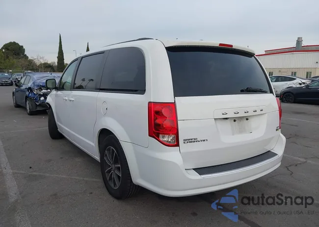 2C4RDGEG9KR518742: 44254403