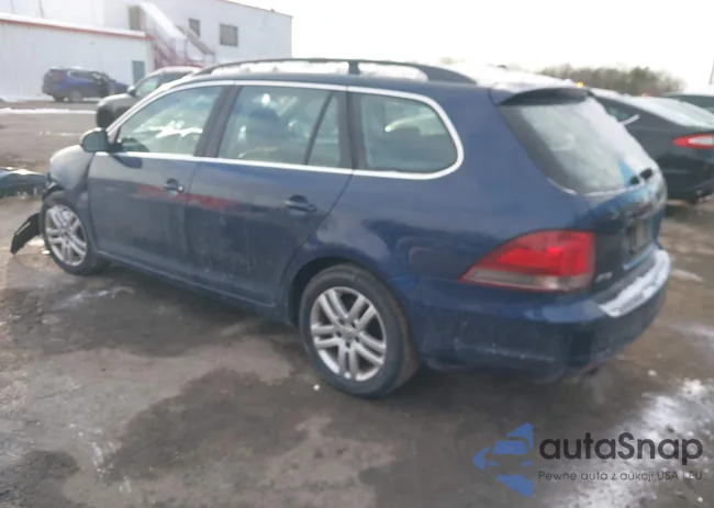 3VWPL7AJ2CM638948: 44254416