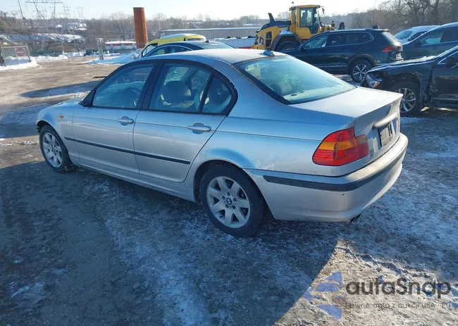 WBAEV334X5KW16997: 44254425