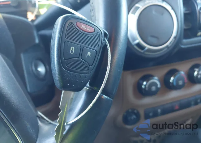 1C4HJWFG2DL588060: 44254466