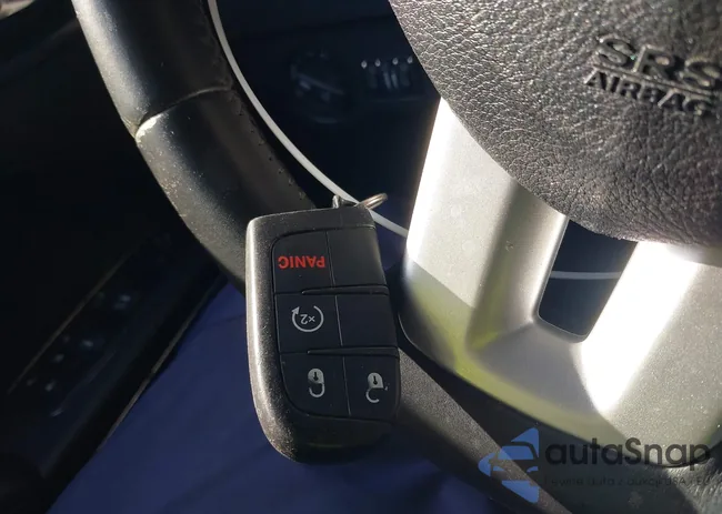 2C3CDXHG9DH730877: 44254555