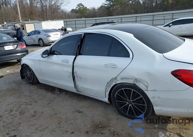 W1KWF8DB3MR652539: 44254645