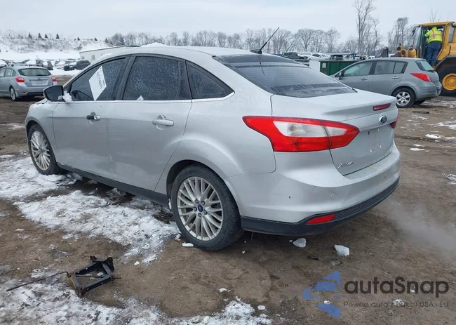 1FAHP3H23CL393524: 44254691