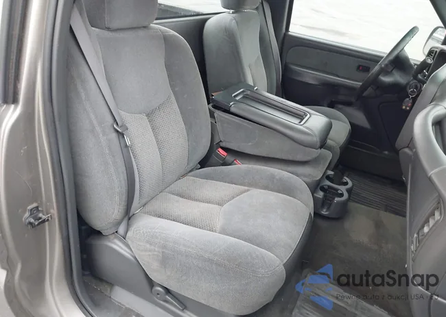 1GCEC14T83Z162286: 44254720