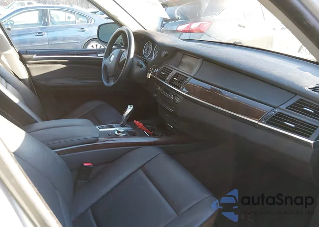 5UXFE435X8L030318: 44254027