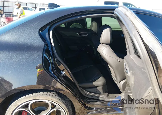 ZARFANBN5P7668901: 44254124