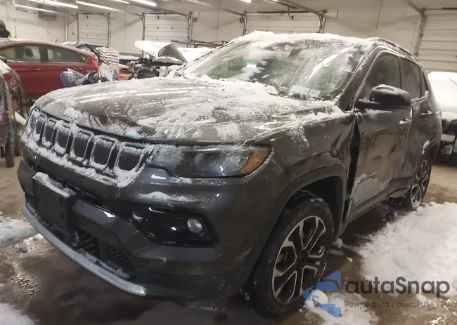 3C4NJDCB9NT193900: 44254204