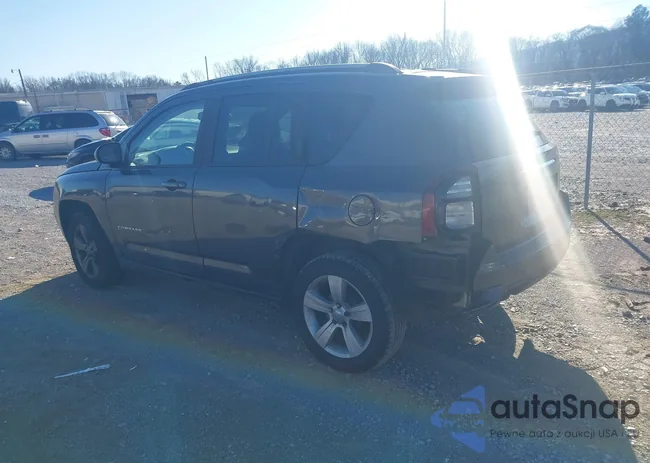 1C4NJCBA8GD705366: 44254208