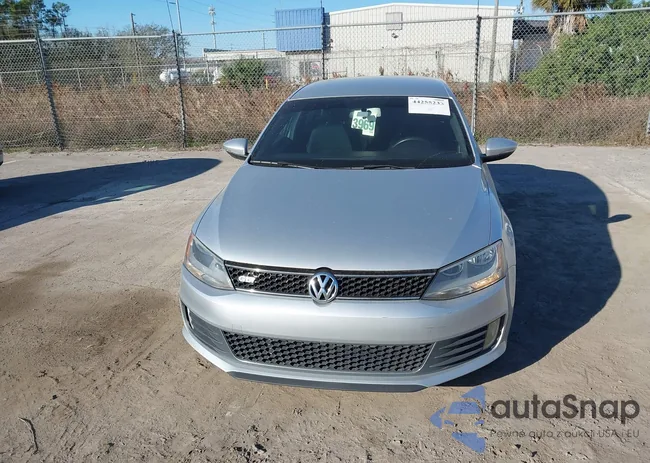 3VW4T7AJXEM392799: 44255233