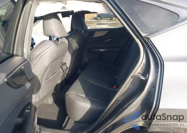 2T2KGCEZXRC037472: 44255257