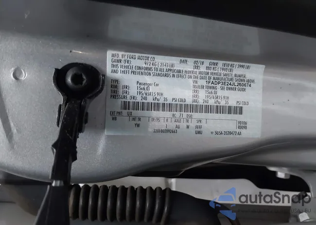 1FADP3E24JL260674: 44255265