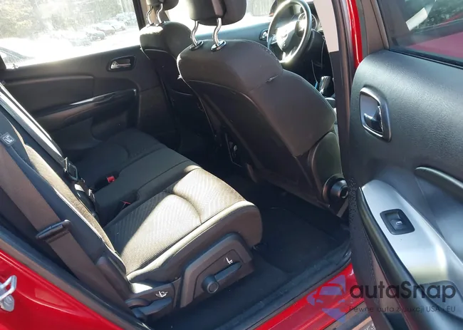 3C4PDDBG3FT557940: 44255274