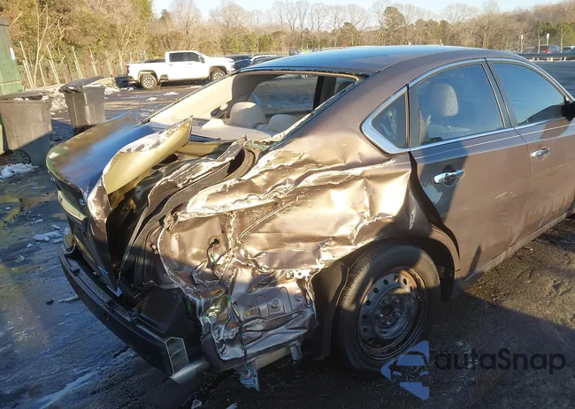 1N4AL3AP6EC105386: 44255301