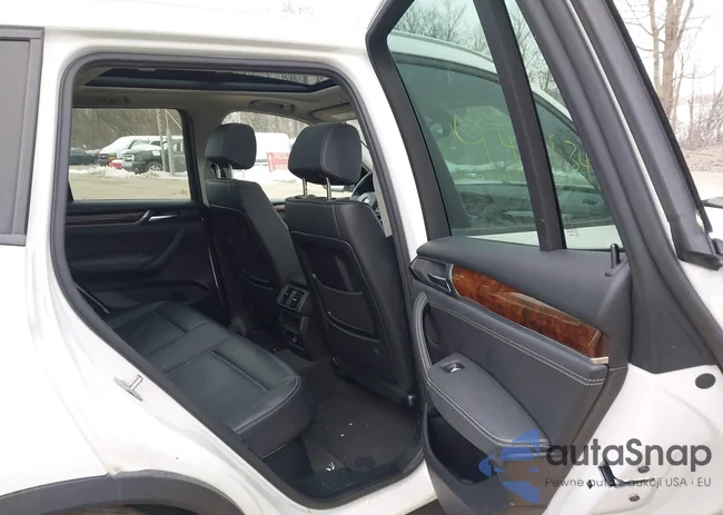 5UXWX9C5XG0D82082: 44255344