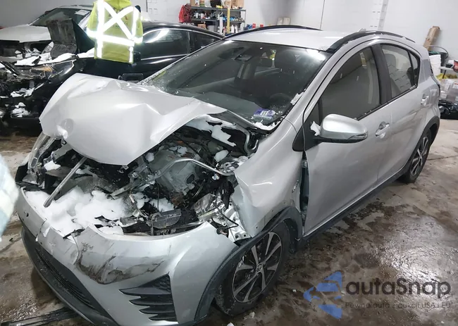 JTDKDTB36J1602466: 44255461